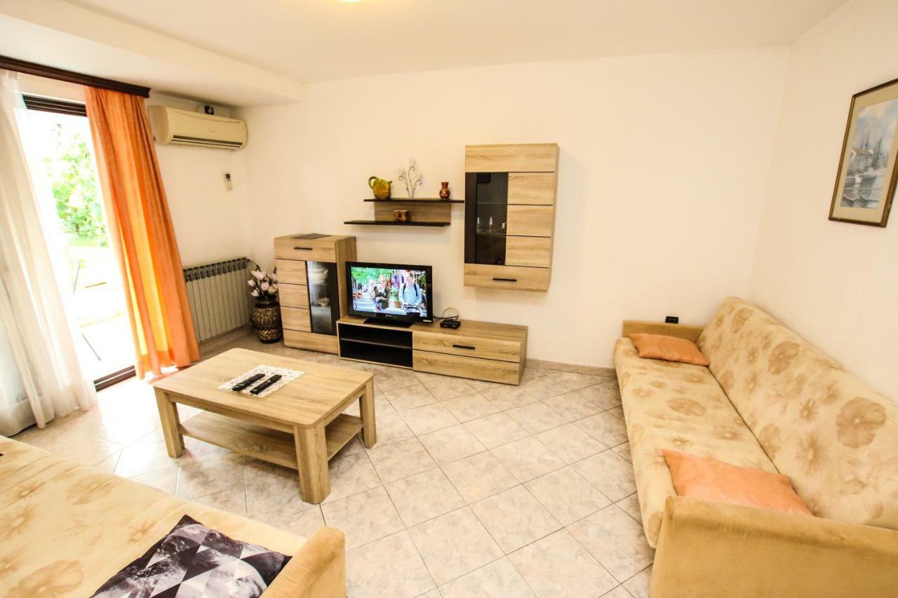 Appartamento Carolina 4 Seasons Porec Esterno foto