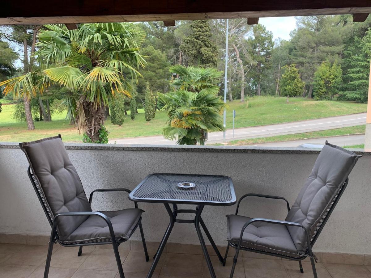 Appartamento Carolina 4 Seasons Porec Esterno foto
